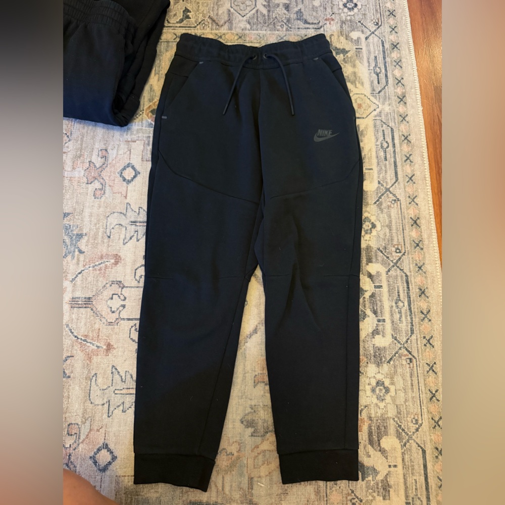 Nike Tech Black Athletic Sweatpants